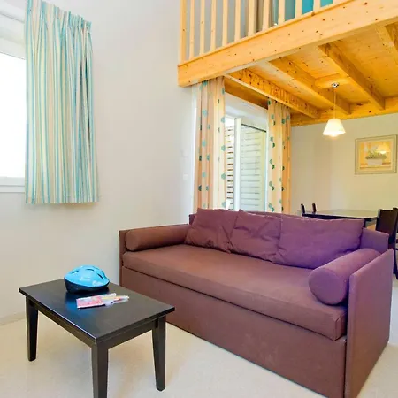 Goelia Les Du 2* Коли